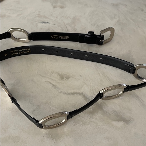 Amiee Lynn black leather belt silver tone oval links size M main image 7